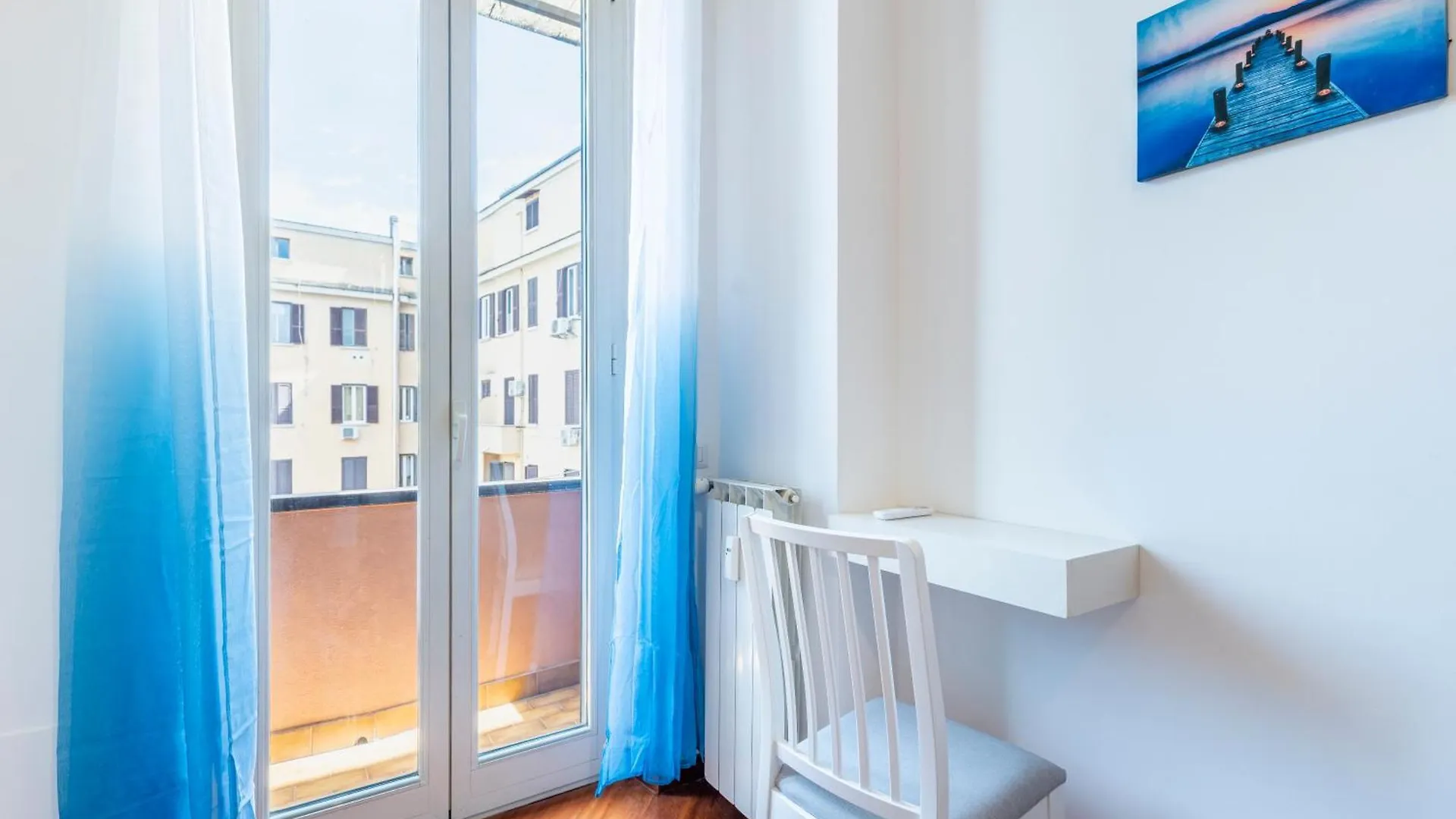 Vatican Art Apartment Rzym