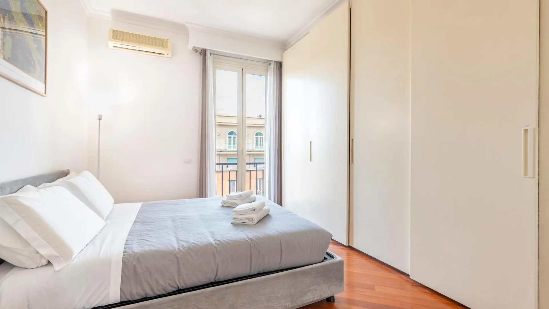 Vatican Art Apartment Rome