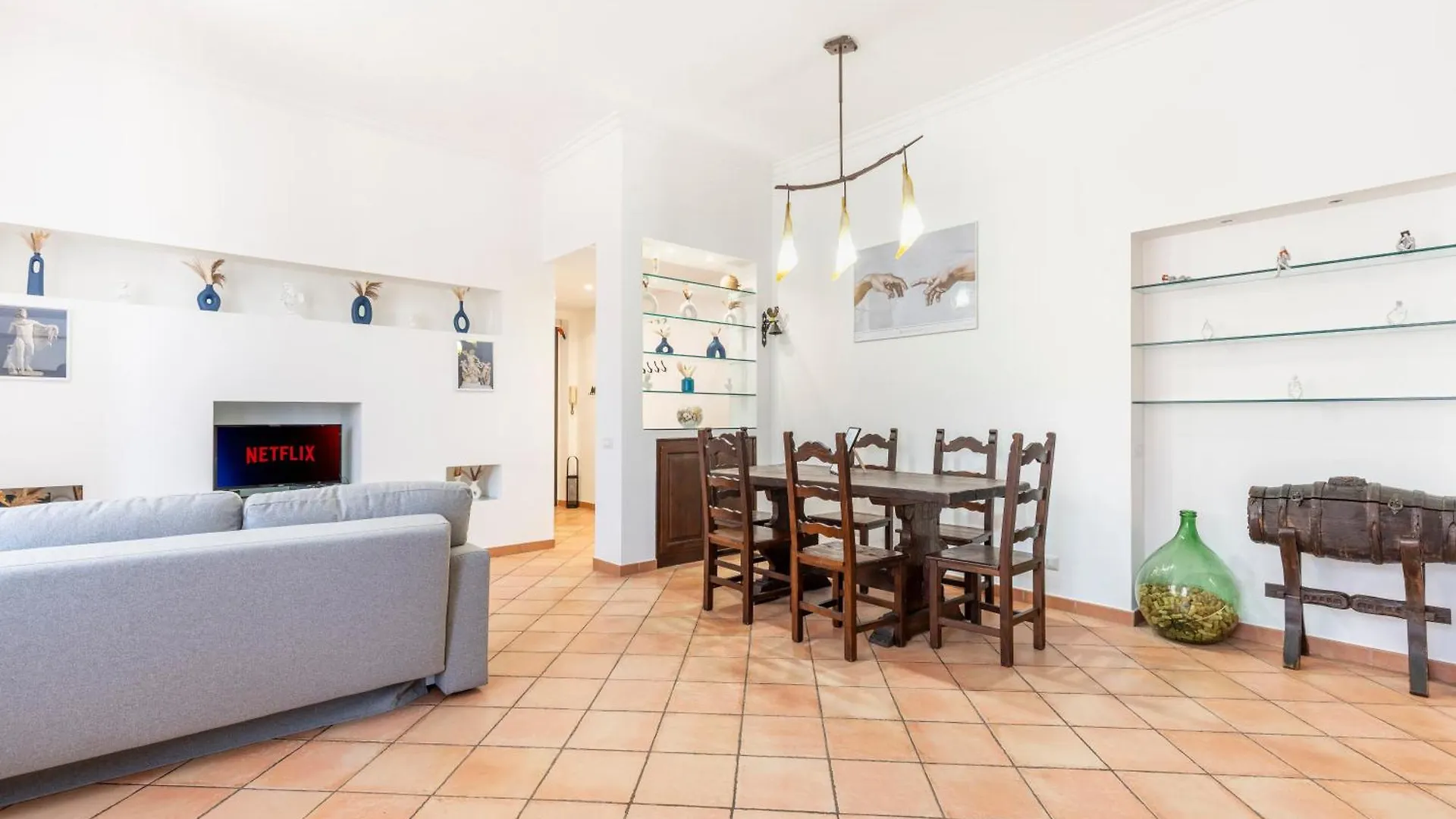 Vatican Art Apartment Rome